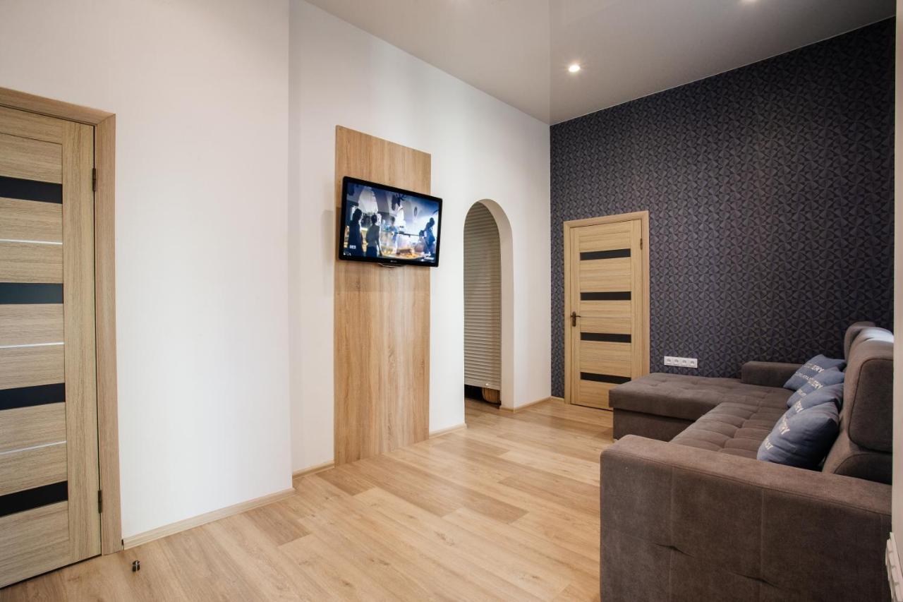 Discovery Hotel Lviv Buitenkant foto