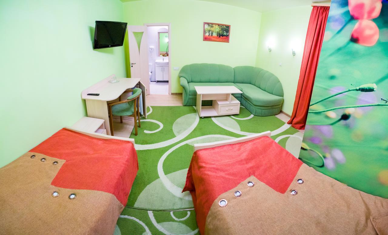 Discovery Hotel Lviv Buitenkant foto