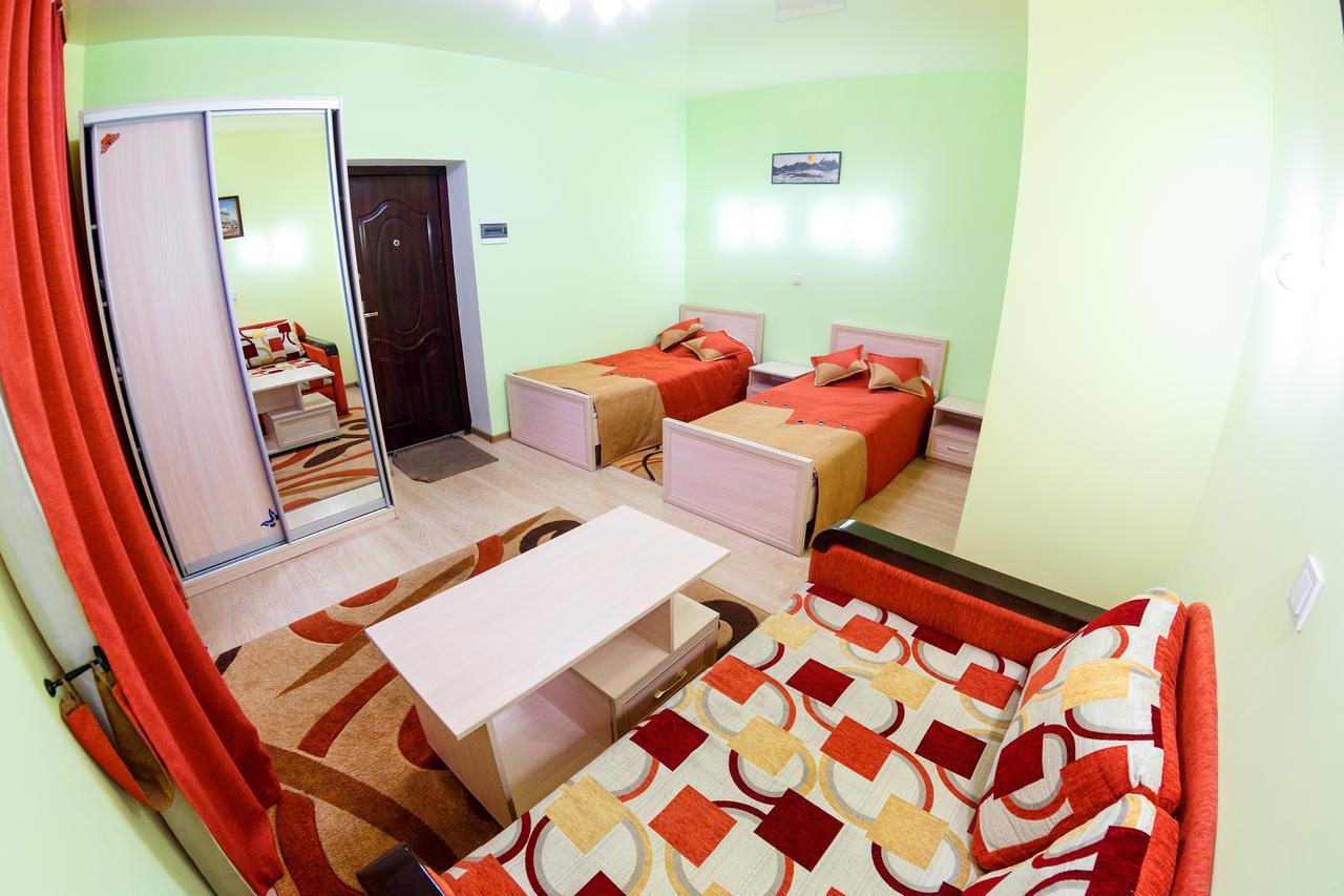 Discovery Hotel Lviv Buitenkant foto