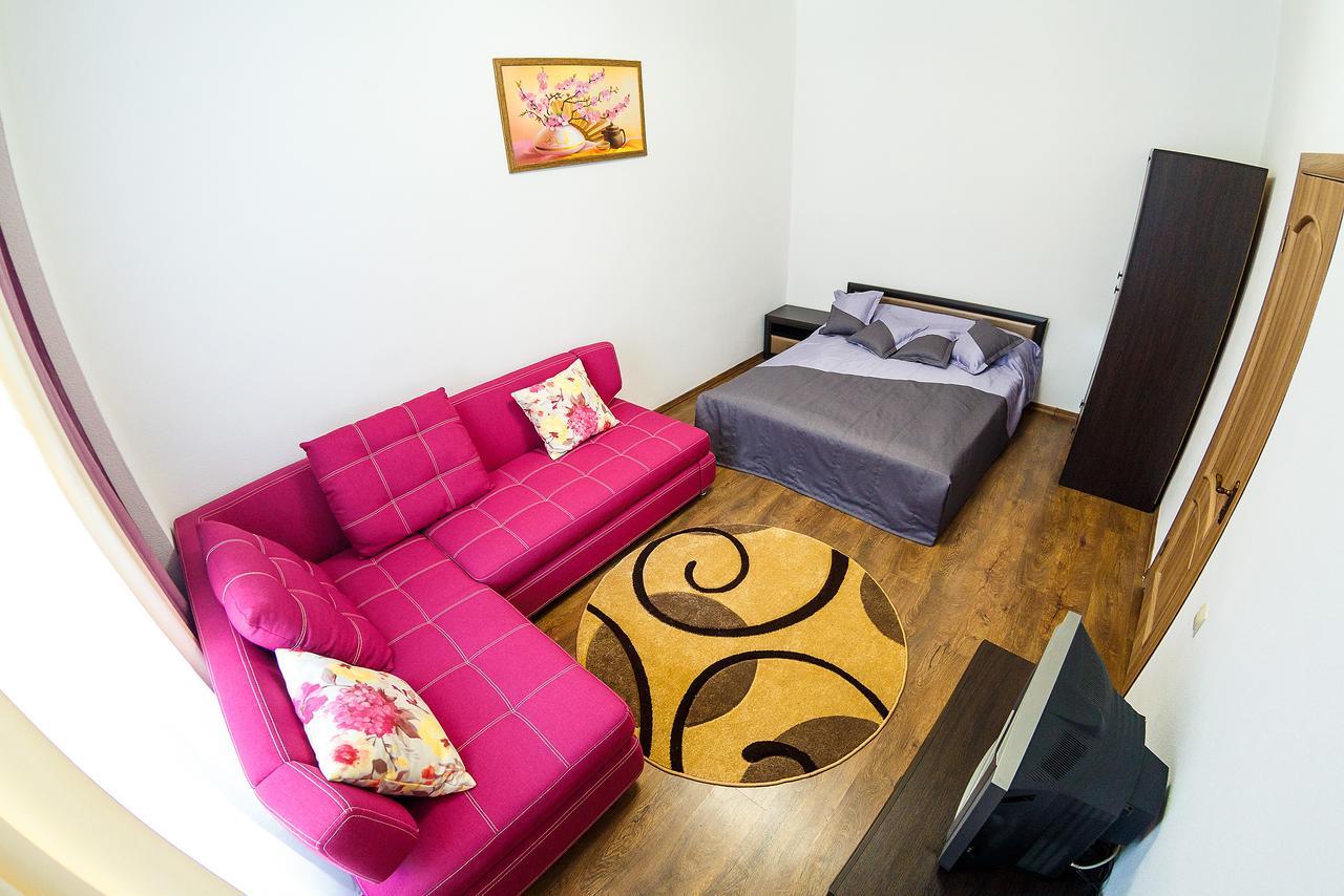 Discovery Hotel Lviv Buitenkant foto