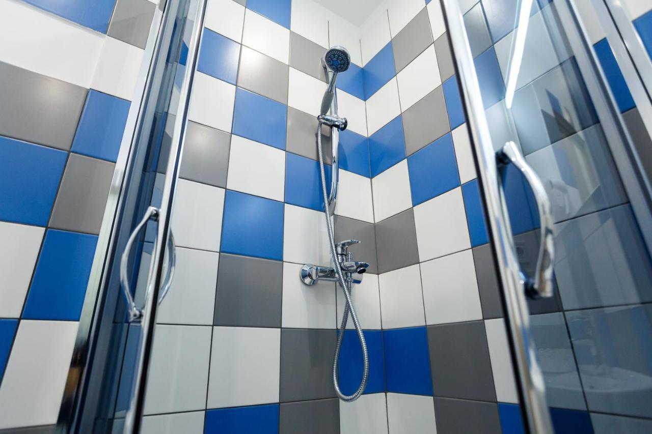 Discovery Hotel Lviv Buitenkant foto